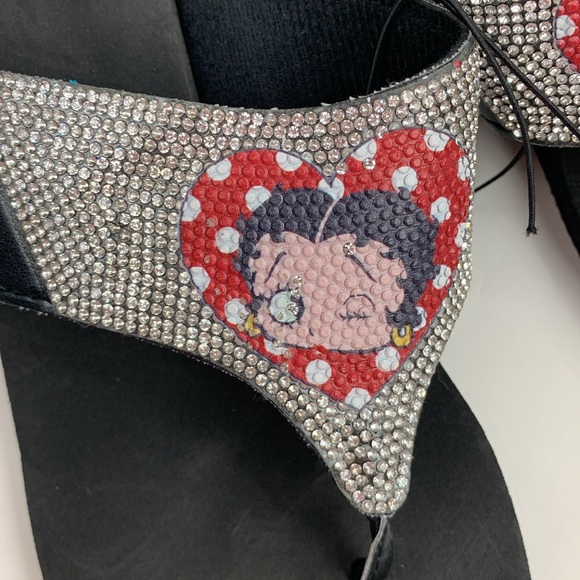 Betty Boop Sparkle rhinestone Wedge sandals Flip flop style Size 9 Red black NWT - Picture 8 of 15